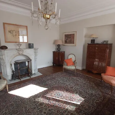 Holiday home Elegant Mansion In With Fenced Garden Bouillon