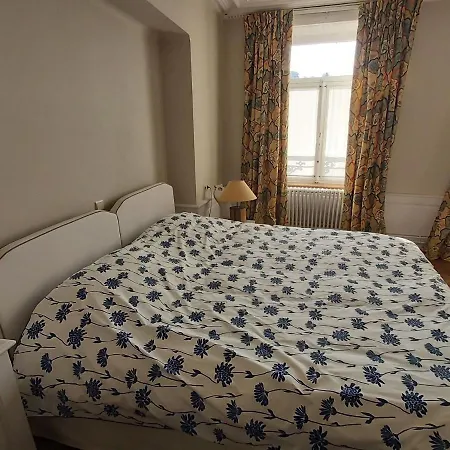 Holiday home Elegant Mansion In With Fenced Garden Bouillon