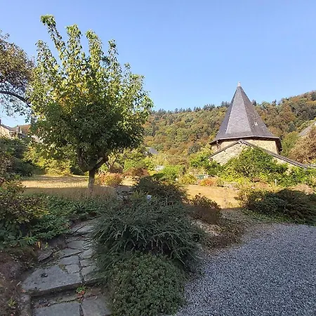 Semesterbostad Elegant Mansion In With Fenced Garden *